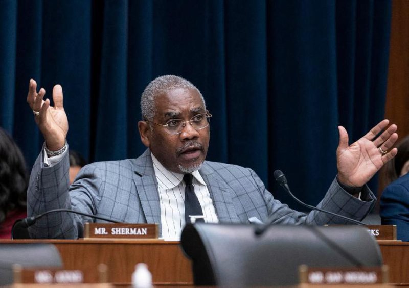 特朗普不顾国会反对 支持向以色列出售大批武器美国政府批准向以色列出售价值约74亿美元（99.99亿新元）的武器