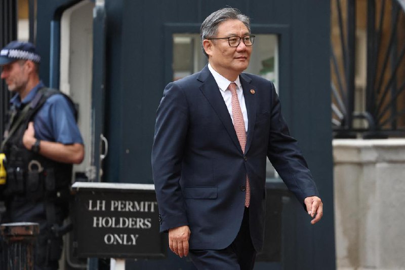 【图集】中美伦敦第二天经贸会谈开始中美谈判代表于伦敦当地时间星期二（6月10日）早上开启第二天的经贸会谈