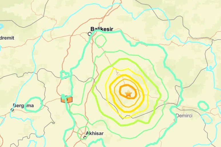 土耳其西北部6.1级地震 至少26人受伤土耳其卫生部长梅米什奥卢星期二（10月28日）说，在西北部巴勒克埃西尔省发生的地震已造成至少26人受伤