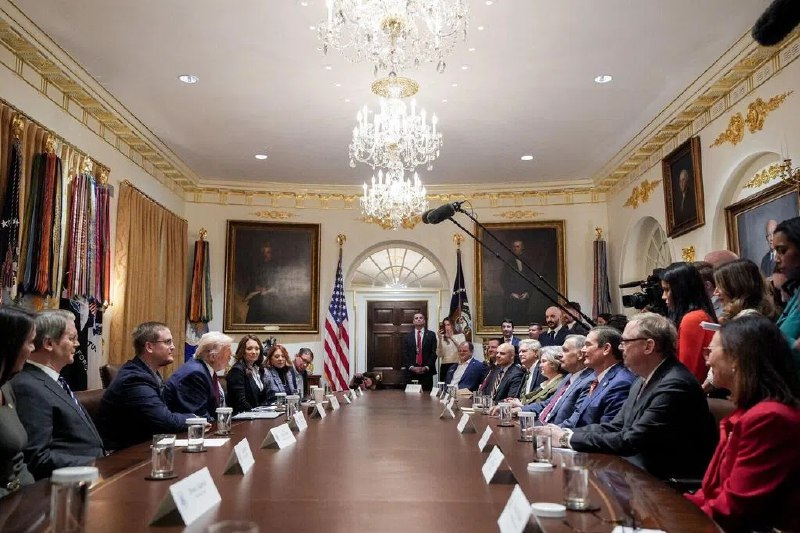 美国为受关税政策影响农民提供120亿美元救助...#美国 #特朗普政府 #农业 #援助配套 #关税 #特朗普美国为受关税政策影响农民提供120亿美元救助...#美国 #特朗普政府 #农业 #援助配套 #关税 #特朗普