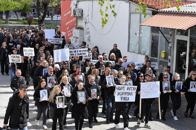 北马其顿当局调查夜总会火灾 多名官员被捕北马其顿当局星期六（4月12日）说，他们扩大了对3月份夜总会火灾的调查范围，其中包括前部长和官员