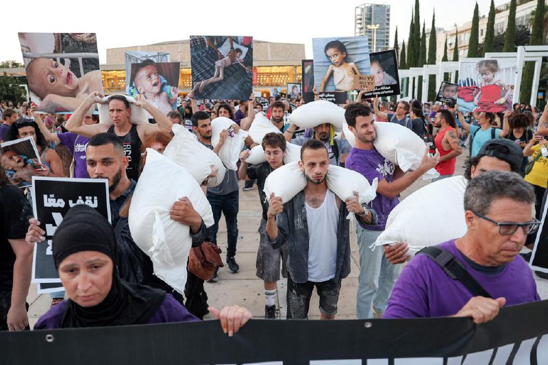 世卫：加沙陷入饥饿和疾病 国际社会应持续提供援助世界卫生组织（WHO）总干事谭德塞说，以色列的封锁使加沙地带民众陷入饥饿和疾病，国际社会应持续提供粮食和医疗等人道援助