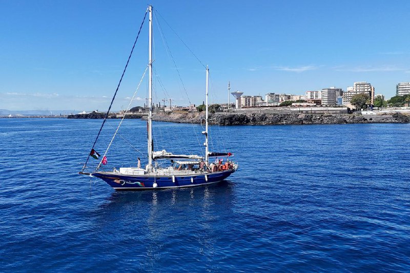 加沙援助船不顾以军阻拦 誓坚持到最后一刻以色列国防部长卡茨星期天（6月8日）下令军方阻止援助船玛德琳号（Madleen）抵达加沙地带，船上载有12名活动人士，包括瑞典环保活动家通贝里（Greta Thunberg）