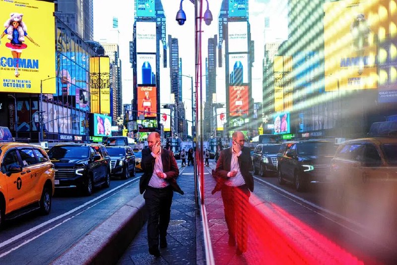 欧洲主要评级机构下调美国主权信用评级欧洲信用评级机构范围评级公司日前发布报告，将美国主权信用评级从“AA”下调至“AA-”，原因是美国公共财政状况持续恶化及政府治理标准下降