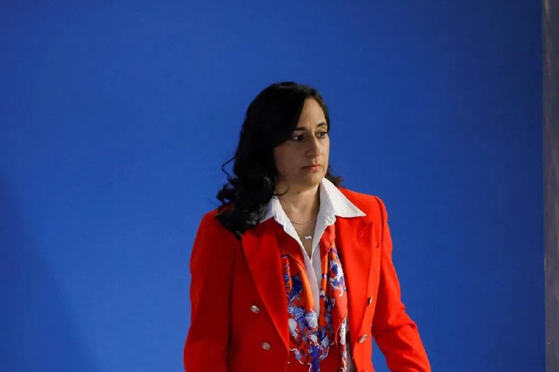 印加推动改善双边关系 莫迪会见加拿大外长印度总理莫迪会见加拿大外交部长阿南德，这是两国经历激烈争端后，同意恢复大使级外交关系以来的最高级别会晤