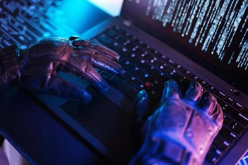 马国会计师误坠股票投资骗局 痛失逾28万元血汗钱马来西亚一名女会计师误信高回酬股票投资计划，短短一个多月内转账35次，最终发现所谓投资平台根本不存在，痛失逾91万6700令吉（28万8047新元）血汗钱