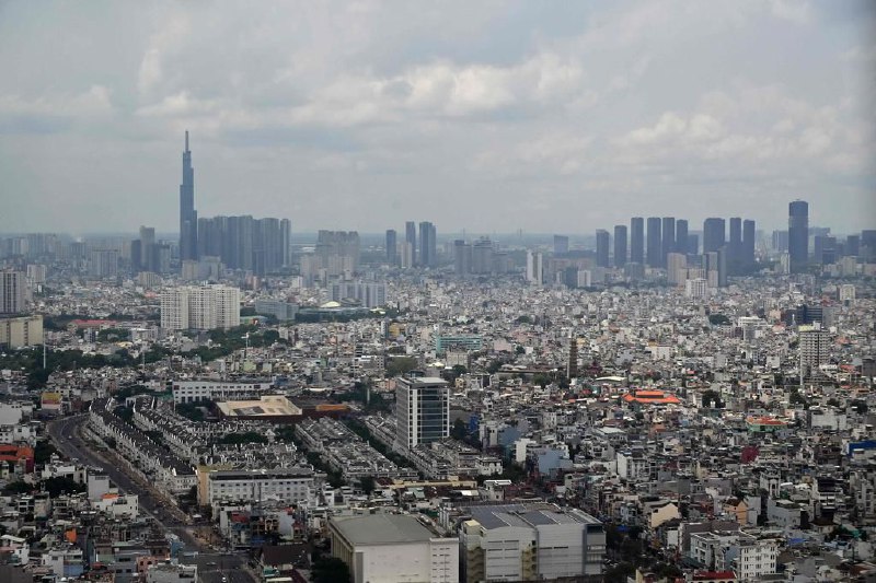 特朗普集团考察在胡志明市建设特朗普大厦计划越南政府的一份文件显示，美国总统特朗普的公司正考察在胡志明市建设特朗普大厦的项目，他的儿子埃里克·特朗普预计本周访问越南