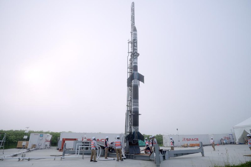 台制火箭在日本北海道首次试射失败台湾民营火箭公司晋陞太空集团研制的火箭星期六（7月12日）在日本北海道发射升空后不久坠落，未能成为首个在日本本土成功发射火箭的外资企业