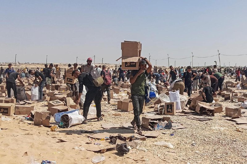 加沙救援人员称以军在援资中心附近开火 造成多人伤亡（加沙城讯）加沙民防机构表示，以色列军队星期六（6月7日）打死至少36名巴勒斯坦人，其中六人在美国支持的援助物资分发中心附近遭枪击身亡