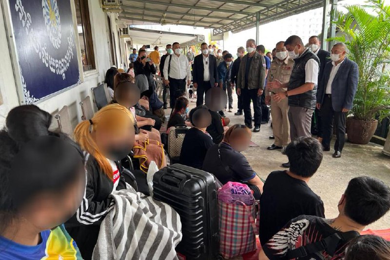 人权组织指责柬埔寨故意忽视诈骗团伙暴行人权组织国际特赦组织指责柬埔寨政府“故意忽视”网络犯罪团伙的暴行，这些团伙将来自世界各地的人口（包括儿童）贩卖到残酷的诈骗场所，沦为奴隶