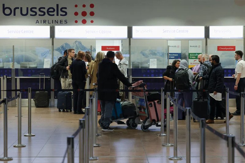 布鲁塞尔机场因无人机暂时关闭后将恢复运作比利时首都布鲁塞尔主要机场预计将在星期三（11月5日）恢复正常运行