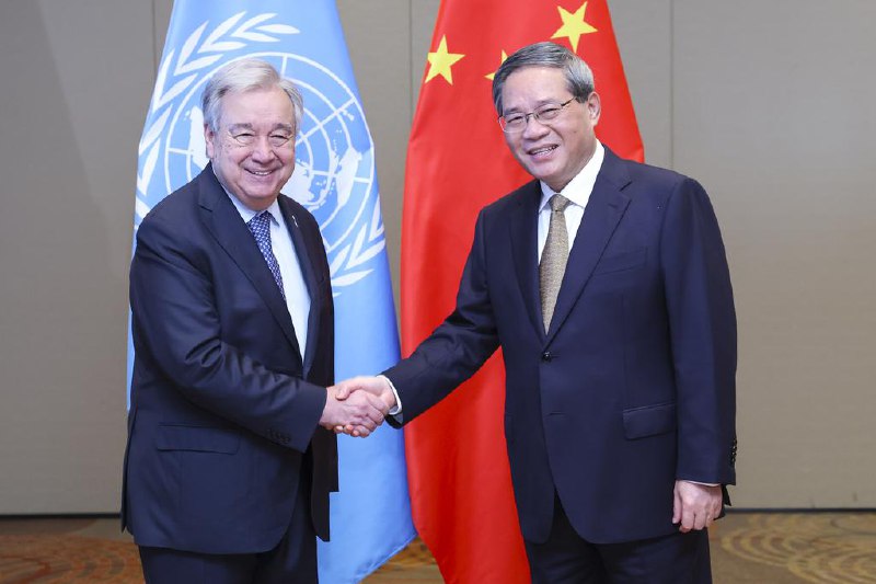 李强：北京坚定维护联合国全球治理中核心地位中国总理李强当地时间星期二（7月8日）在巴西里约热内卢会见联合国秘书长古特雷斯，表示当今世界的不稳定不确定因素增多，需要联合国更好地发挥作用