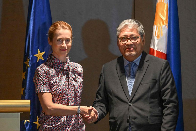 菲律宾与欧盟将启动安全与防务对话菲律宾外交部长马纳洛表示，菲律宾与欧盟同意启动安全与防务对话，以应对网络攻击和外来干预等新兴威胁