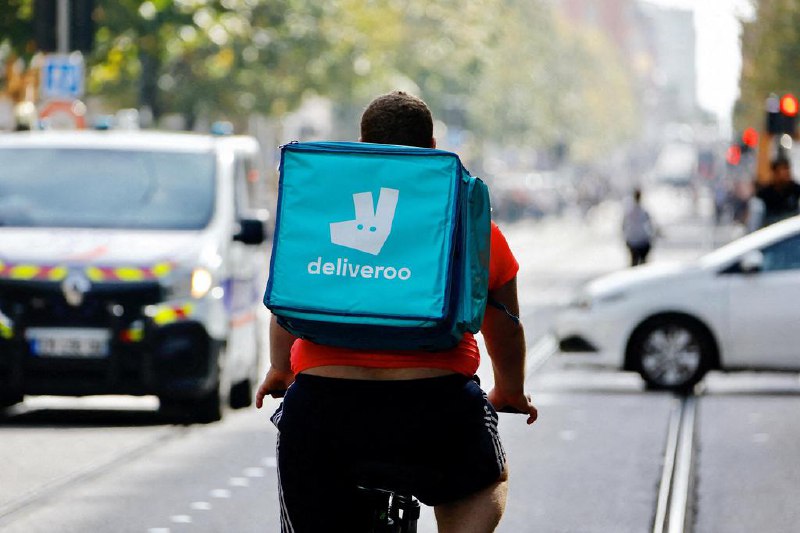 送餐公司DoorDash收购Deliveroo 给予50亿元估值美国送餐公司DoorDash将收购英国同行Deliveroo，这笔交易给予Deliveroo约29亿英镑（50亿新元）估值