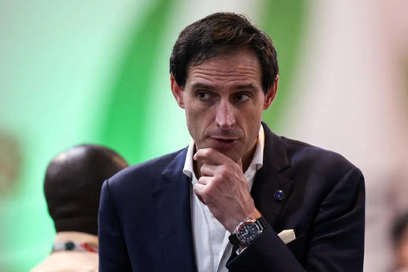 COP30倒计时料加时谈判 协商陷僵局恐无协议收场距离本届气候变化大会正式闭幕时间少过七小时，各国代表准备开会为协商做最后冲刺，希望大会不会以无协议收场