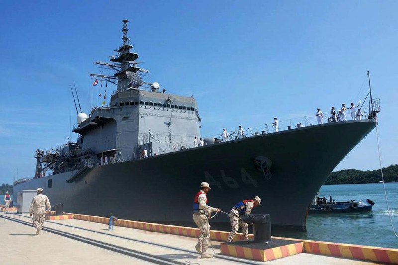 日本军舰停靠柬埔寨云壤海军基地两艘日本海上自卫队军舰于星期六（4月19日）停靠柬埔寨云壤海军基地