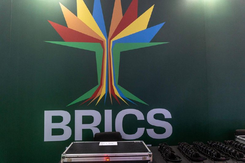 金砖国家呼吁改革IMF 结束欧洲传统主导地位金砖国家财政部长发表联合声明，呼吁改革国际货币基金组织，包括重新分配投票权，以及结束欧洲在组织领导层的传统主导地位