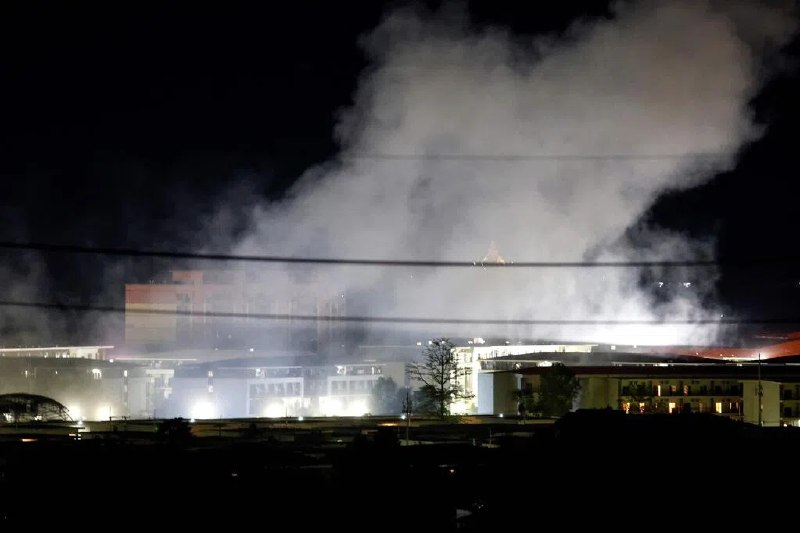 马媒：缅军清剿KK园区时 并未捣毁主要诈骗据点马来西亚媒体报道，缅甸军方近期突袭KK电诈园区，阵仗虽大，却并未损毁主要诈骗据点