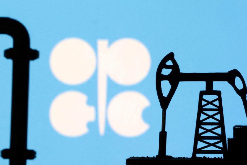 消息人士：Opec+计划11月再度增产石油三名知情人士透露，由于油价持续走高，石油输出国组织与盟友（OPEC+）可能将在下个星期天（10月5日）的会议上批准再度增产，规模至少为每日13万7000桶