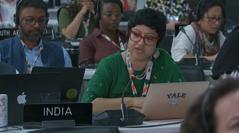 COP30加时落幕气候适应触礁 “小孩拿糖”论引交锋全球气候协商加时谈判逾18个小时，各方在闭幕会议上同意让步，不在最终协定中加入“淘汰化石燃料”的措辞