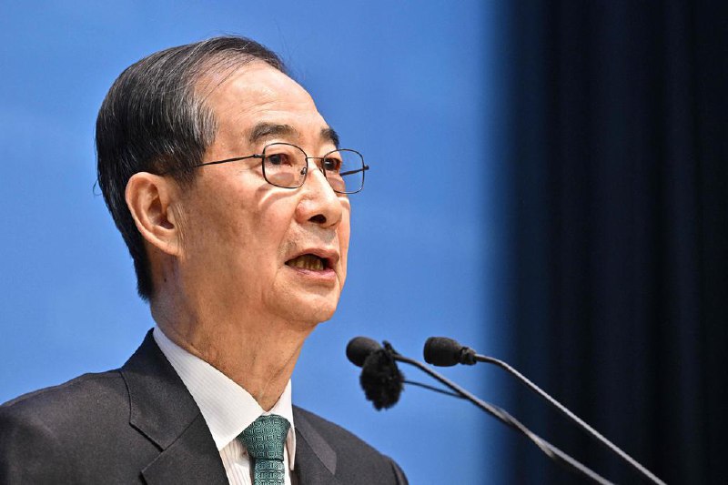 韩悳洙宣布参选韩国总统选举韩国前总理韩悳洙星期五（5月2日）正式宣布参选新一届总统