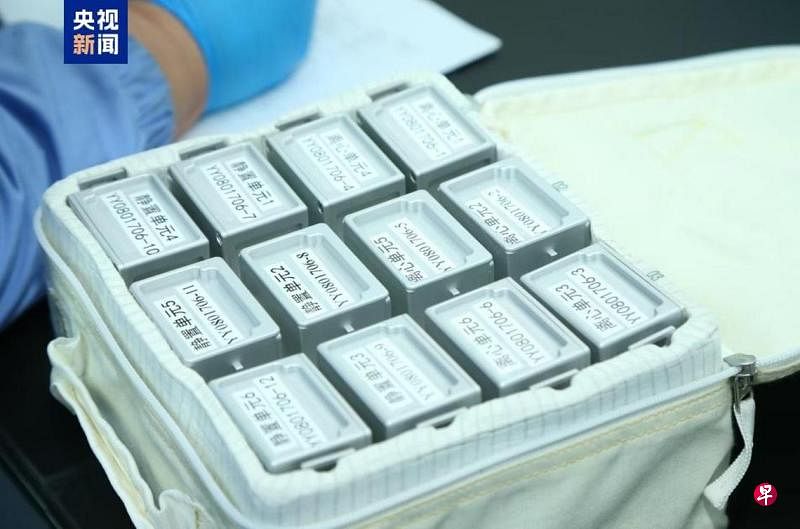 神十八航天员带回34.6公斤的“太空特产”中国神舟十八号航天员星期一（11月4日）凌晨成功返回地球，同时带回34.6公斤的“太空特产”