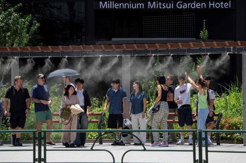 日本经历最热的六月 比往年高2.34摄氏度日本气象厅说，日本经历有记录以来最热的六月，而气候变化正引发全球范围内的酷热热浪