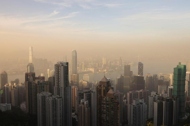 香港置地：香港写字楼市场出现复苏迹象香港置地控股有限公司称，香港的写字楼市场出现复苏迹象