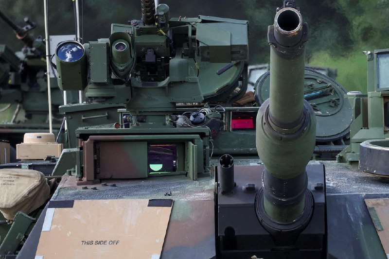 朝鲜防长指美韩联合军演是“直接军事挑衅”朝鲜谴责韩美两国计划进行大规模联合演习，是“直接的军事挑衅”，并警告将采取反制措施