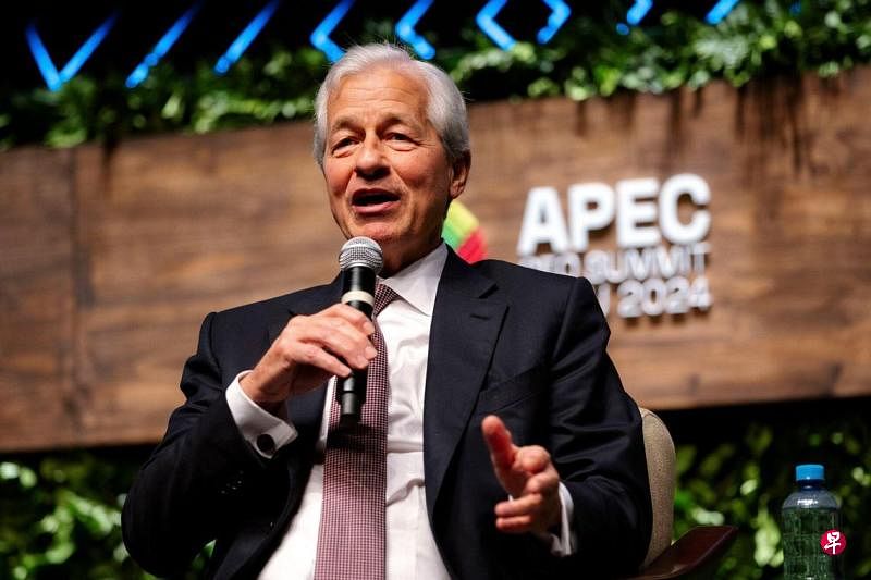 特朗普称不邀摩根大通CEO入阁 戴蒙：没这个打算美国当选总统特朗普排除了在他的第二任期，提名摩根大通首席执行官戴蒙出任财政部长的可能性