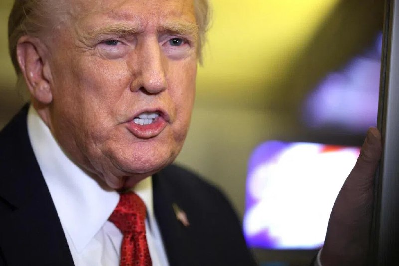 特朗普愿意在访问亚洲期间与金正恩会面美国总统特朗普说，如果朝鲜领导人金正恩在他访问亚洲期间主动联系他，他愿意与金正恩会面