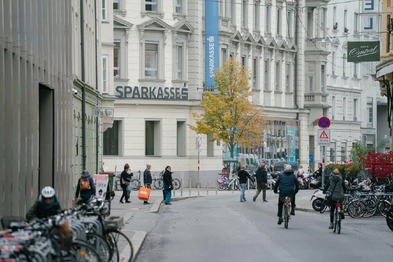 欧元区商业活动意外创2024年以来最佳 德国表现优异欧元区商业活动水平意外升至2024年5月以来最高，德国表现优异，抵消了法国的疲弱