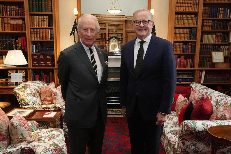 澳洲总理：与查尔斯国王会晤时 未提出共和制问题澳大利亚总理阿尔巴尼斯星期天（9月28日）说，在苏格兰会见查尔斯国王时，他并未提及澳洲断绝与英国关系、成为共和国的问题