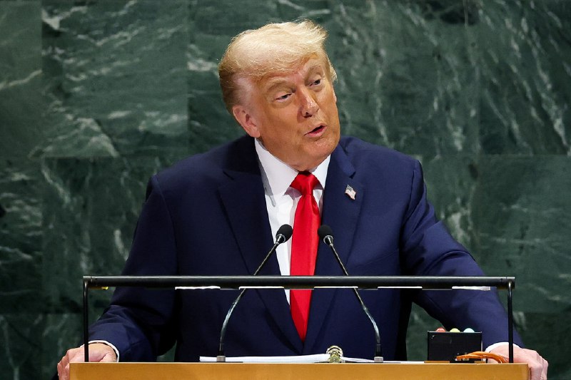 特朗普在联大痛批开放边界政策美国总统特朗普星期二（9月23日）在联合国大会发表讲话时，对聚焦边境议题的与会领导人直言：“你们的国家正在走向地狱