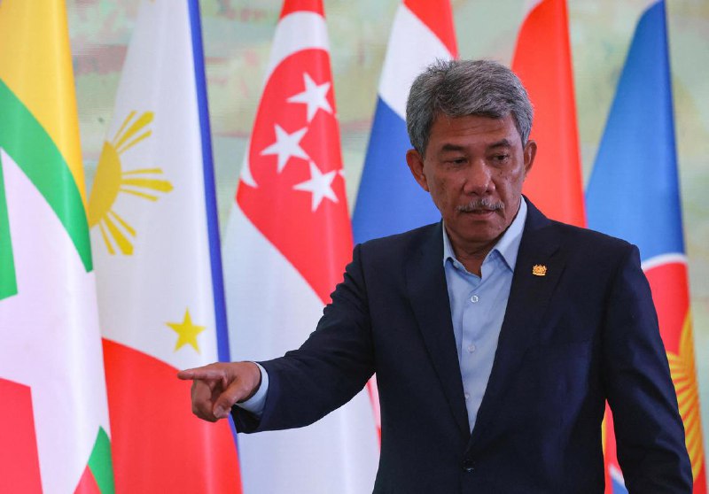 马国外长：亚细安已明确要求缅甸优先结束国内冲突马来西亚外交部长莫哈末哈山表示，亚细安已明确告知缅甸政府，结束国内冲突是当前的首要任务，而非优先考虑举行选举