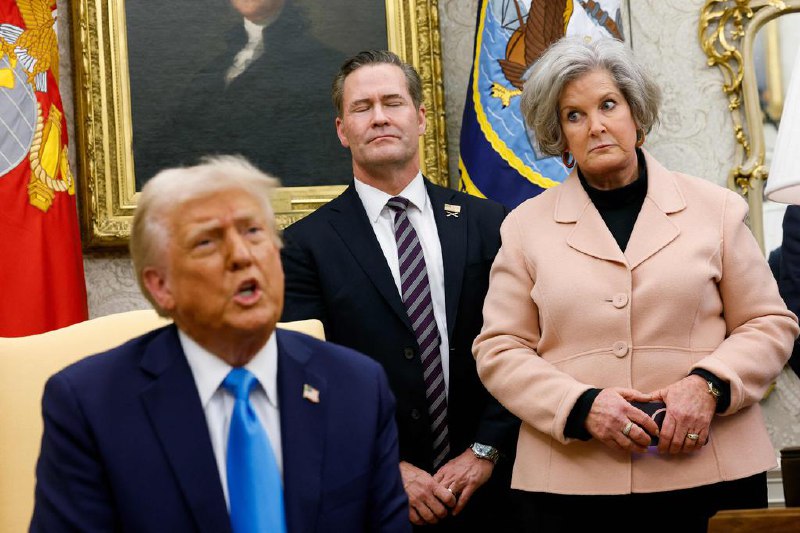 伊朗黑客威胁公开更多特朗普幕僚心腹的电邮与伊朗有关联的黑客威胁将披露更多从美国总统特朗普核心圈子窃取的电子邮件，此黑客团伙在美国2024年总统选举前已向媒体泄露其中一批电邮