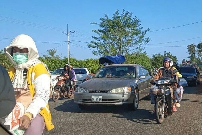 泰军方：已有3万5000平民从泰柬边境撤离泰国军方说，目前已有3万5000名平民从泰柬边境撤离