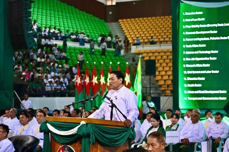 军政府欢迎美国暂停缅甸公民的临时保护身份缅甸军政府星期三（11月26日）对特朗普政府叫停一项保护其公民免遭美国遣返回缅甸的计划表示赞赏