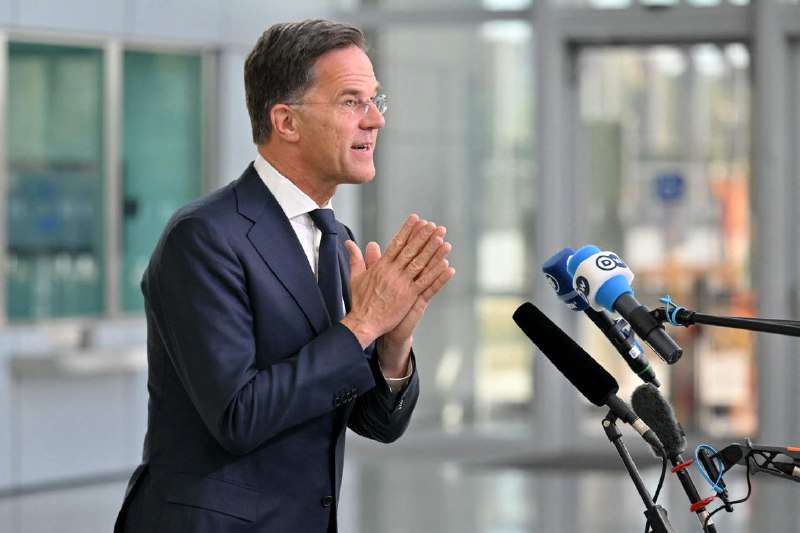 北约秘书长：美国没有突然从欧洲撤军的计划（布鲁塞尔讯）北约秘书长吕特星期四（4月3日）说，美国不打算“突然”从欧洲撤军，因为盟友们对美国总统特朗普对欧洲大陆的承诺感到担忧