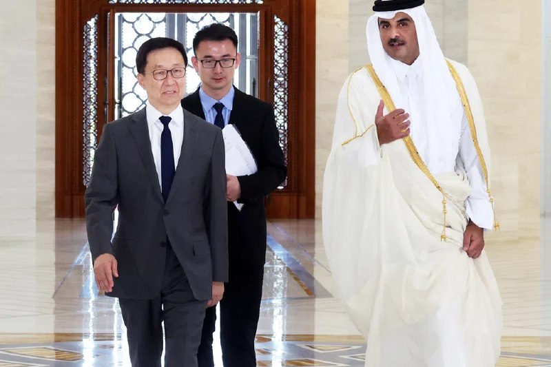 韩正：中国—卡达尔政治互信生深厚正在出访中东的中国国家副主席韩正表示，深厚的政治互信是中卡关系发展的基础，中方愿同卡方保持高层交往，在涉及彼此核心利益问题上继续坚定给予相互支持，深化能源、人工智能、数字经济等领域合作，推动中卡战略伙伴关系不断迈上新台阶