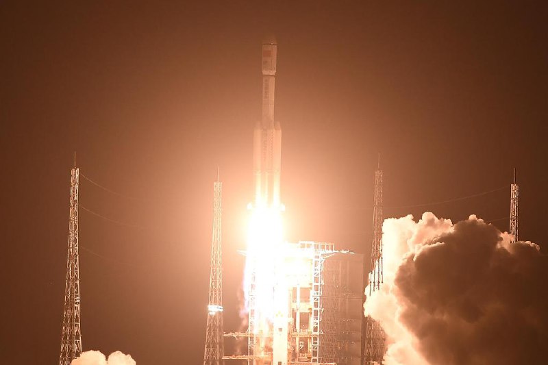 中国成功发射天舟九号货运飞船中国星期二（7月15日）清晨成功发射天舟九号货运飞船