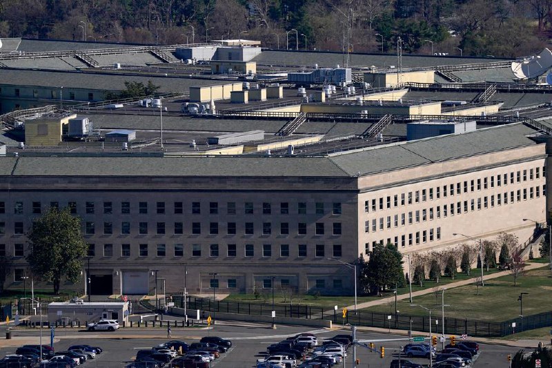 美国家防务报告即将公布 优先事项或现重大转变日经新闻星期天（10月5日）报道，美国特朗普政府即将于10月公布的国家防务报告，可能预示美国防务优先事项将出现重大转变