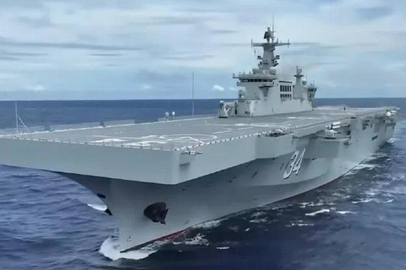 中国第四艘075型两栖攻击舰湖北舰亮相中国第四艘075型两栖攻击舰“湖北舰“星期五（8月1日）即中国建军节当日正式亮相