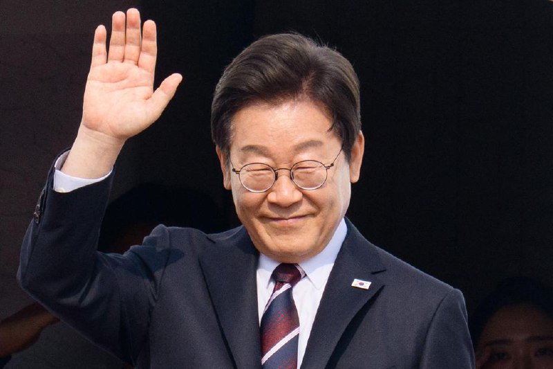 李在明首度出访出席G7峰会 韩日首脑举行双边会谈韩国总统李在明将于星期二（6月17日），在加拿大举行的七国集团（G7）峰会期间，与日本首相石破茂举行双边会谈