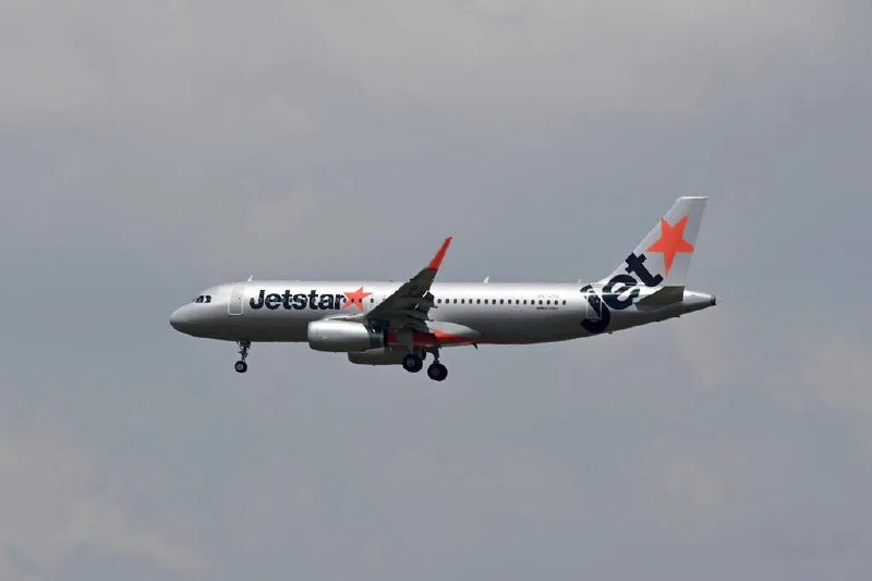 捷星取消部分航班 一些航空公司不受空客召回影响澳大利亚捷星航空表示，欧洲空中客车公司召回6000架A320系列飞机进行紧急维修，对其航班造成了影响