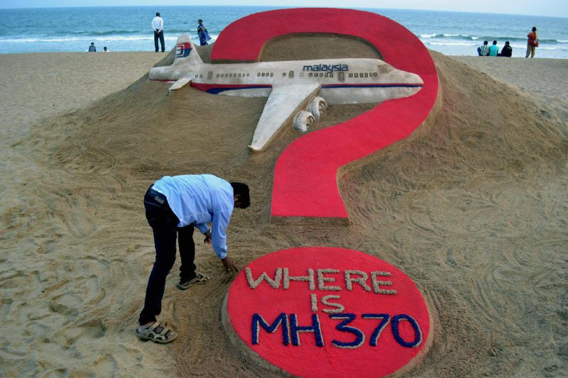 马国内阁批准重启搜索MH370 成功寻获客机才须付费马来西亚内阁星期三（3月19日）正式批准政府与英国海底勘探公司“海洋无限”（Ocean Infinity）签署搜寻马航MH370客机的服务协议