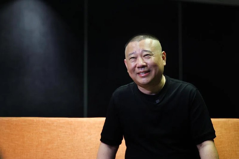 下午察：“屎尿屁”惹祸 ？郭德纲被约谈中国知名相声演员郭德纲“被约谈”的消息近日在网络传开