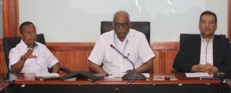 马国水务委会：打造数据中心枢纽 须监管供水能力马来西亚国家水务服务委员会指出，在打造国家成为数据中心枢纽的同时，政府必须全面评估国内水资源的承载能力，否则应果断拒绝高端技能数据中心的建设，并严格禁止比特币及其他虚拟货币相关活动的推进