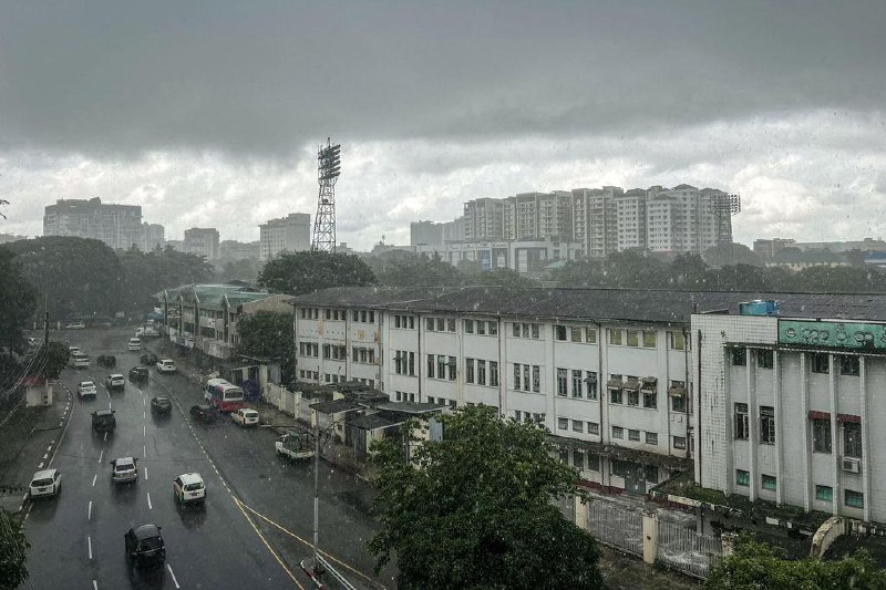 缅甸实皆省寺庙遭袭 至少23人死亡目击者星期五（7月11日）称，缅甸实皆省一个村庄的一座寺庙遭袭，已确认至少23人死亡，其中包括四名儿童