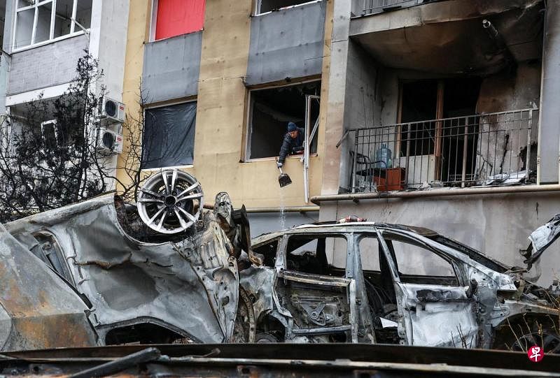 乌发射20多架无人机 莫斯科两机场临时关闭乌克兰向俄罗斯首都莫斯科发射超过20架无人机，莫斯科两个机场暂时关闭